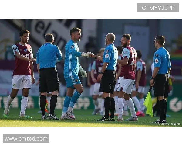 汉诺威96客场告负，杜塞尔多夫再添一胜：一场激烈对决的背后故事